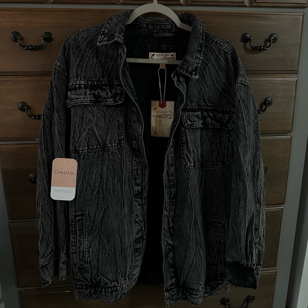 Brand New (NWT) Vintage Acid Wash Dark Denim Jacket from Dress Up Boutique